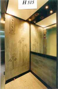 ديكور فرعوني لكابينة مصعد كهربائي